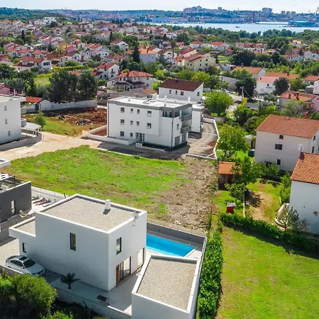 Modern Villa Ol&Ju For 9 Persons In Pula Only 1.5 Km From The Beach With Pool Heating Exterior foto