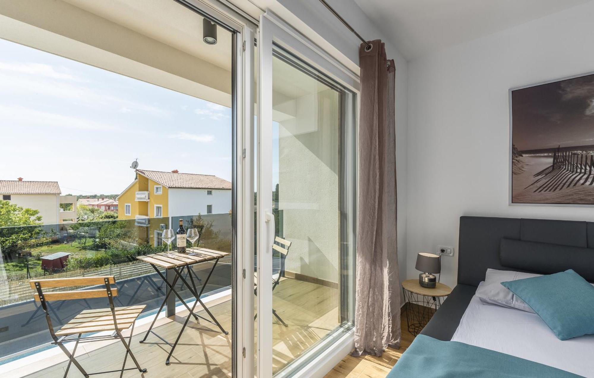 Modern Ol&ju For 9 Persons In Only 1.5 Km From The With Pool Heating Villa